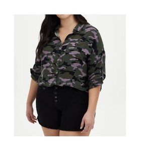 Torrid Blouse 4X Camo Green Drop Shoulder Button Up Top Roll Tab Sleeve Tunic